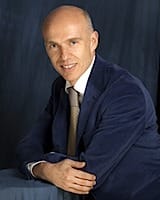 Prof. Mario Dini - Specialista in Chirurgia Plastica e Estetica